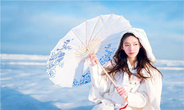 莲池试管代怀生子多少钱一个？助孕之路的费用分析与方案选择
